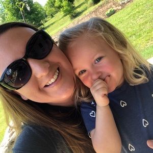 Meet your Posher, Kelly